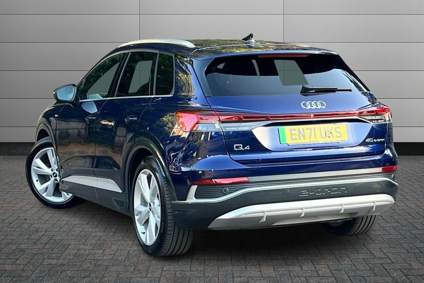 Audi Q4 E Tron 40 S Line Suv 82Kwh 204 Pstech EN71UKS Blue #3