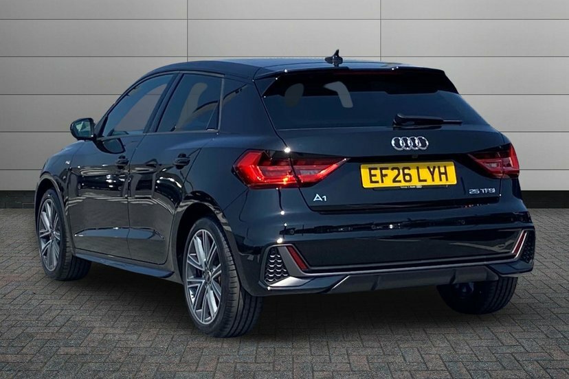 Audi A1 1.0 Tfsi 25 S Line Sportback S Tronic Black #3