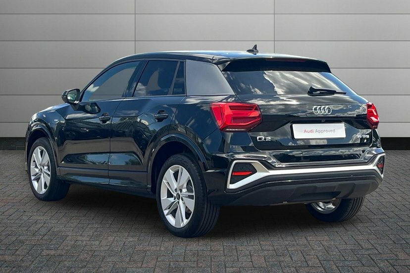 Audi Q2 1.5 Tfsi Cod 35 S Line Suv S Tronic 15 Black #3