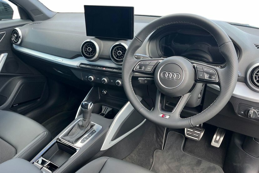 Audi Q2 1.5 Tfsi Cod 35 S Line Suv S Tronic 15 Black #6