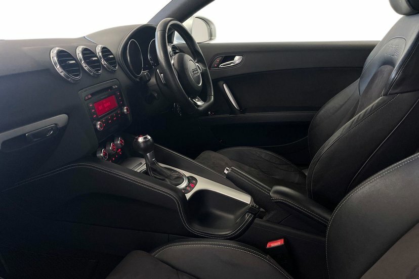 Audi TT RS 2.5 Tfsi Coupe S Tronic Quattro Euro 5 White #2