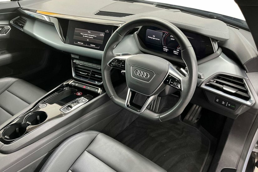 Audi E Tron GT 93.4Kwh Saloon Quattro 476 Ps Silver #6