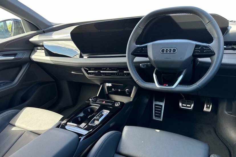 Audi Q6 E-Tron 100Kwh Performance S Line Black #6