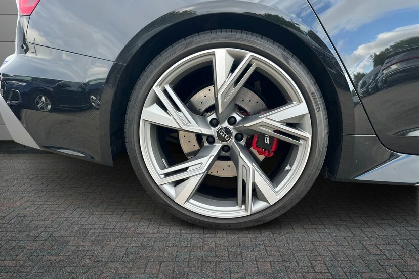 Audi RS6 Avant 4.0 Tfsi V8 Performance Estate Tiptroni Black #5