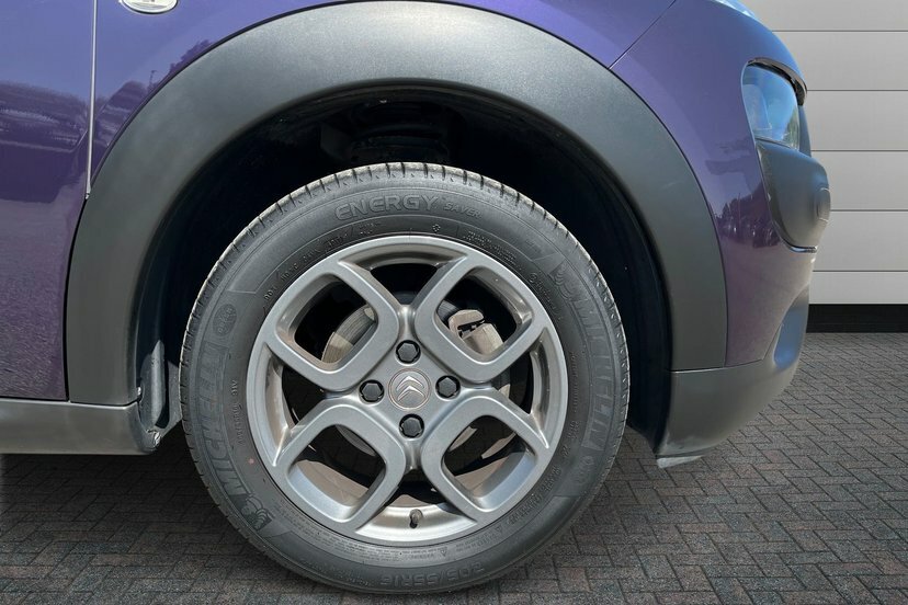 Citroen C4 Cactus 1.2 Puretech Feel Hatchback Purple #5