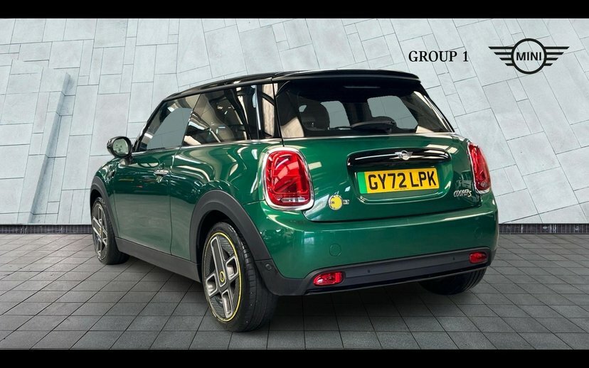 Mini Hatch Level 2 GY72LPK Green #2