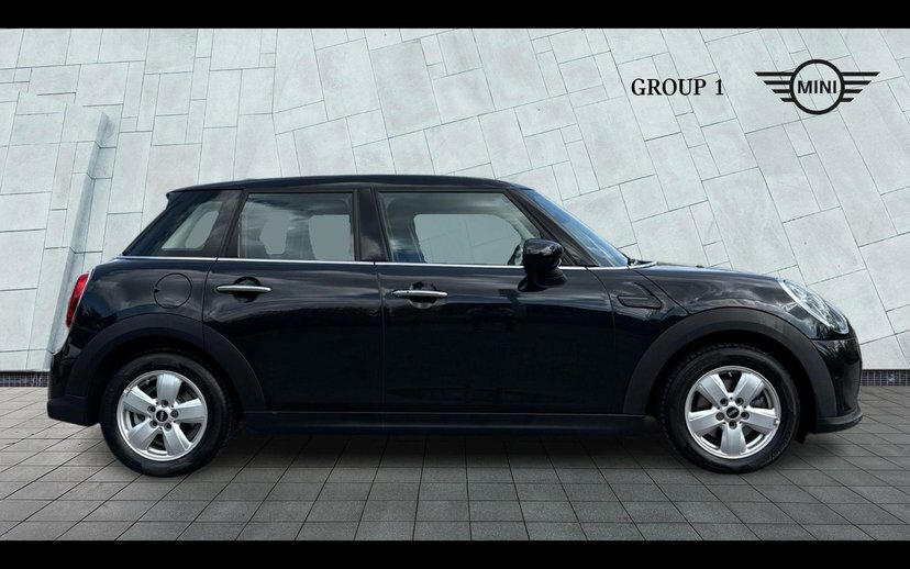 Mini Hatch 5-Door Hatch Cooper Classic LO23OVU Black #3