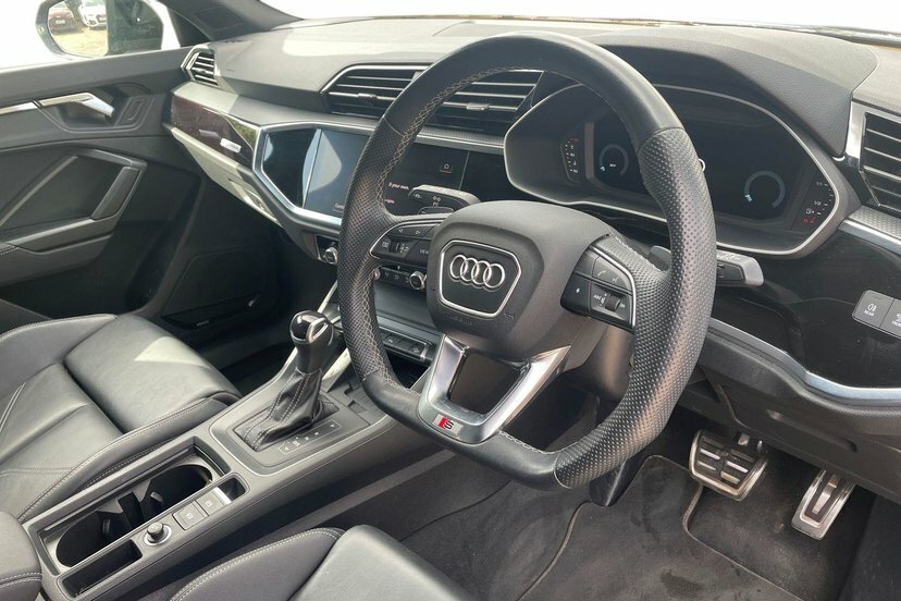 Audi Q3 1.5 Tfsi Cod 35 Black Edition Sportback WP23SXT Blue #6