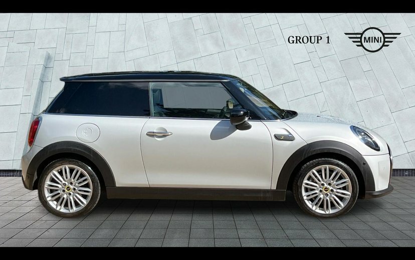 Mini Hatch Level 3 AD71DWG White #3