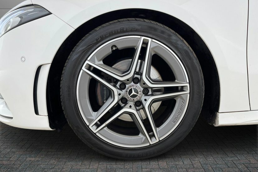 Mercedes-Benz A Class A180d Amg Line Premium Plus AV19BNF White #5