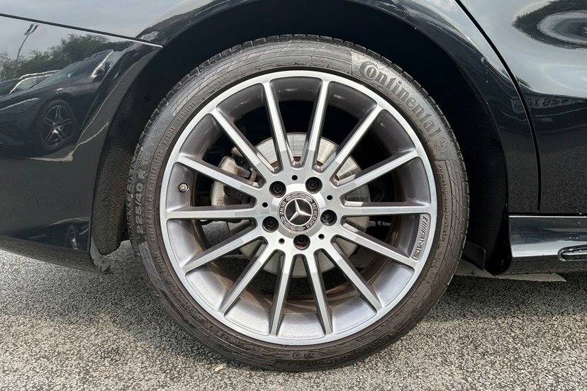 Mercedes-Benz CLA Class Cla220d Amg Line Coupe Black #4