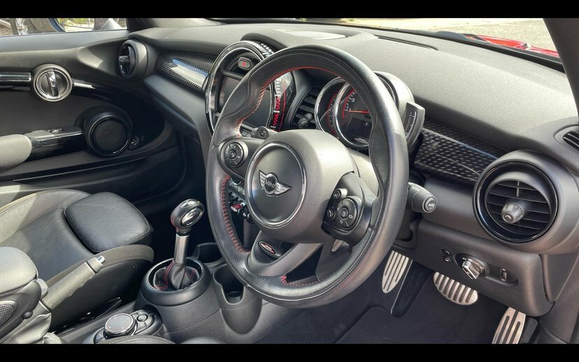 Mini Convertible John Cooper Works Convertible Red #6