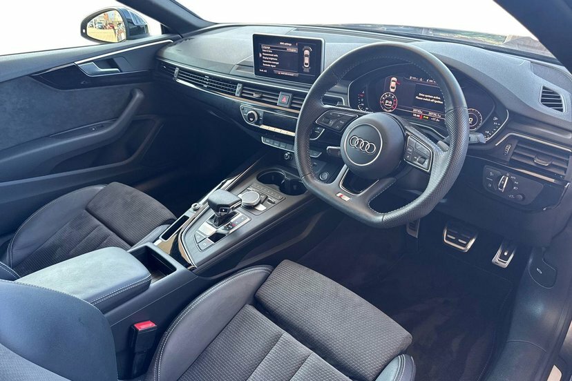 Audi A5 2.0 Tfsi 35 Black Edition Coupe S Troni Grey #5