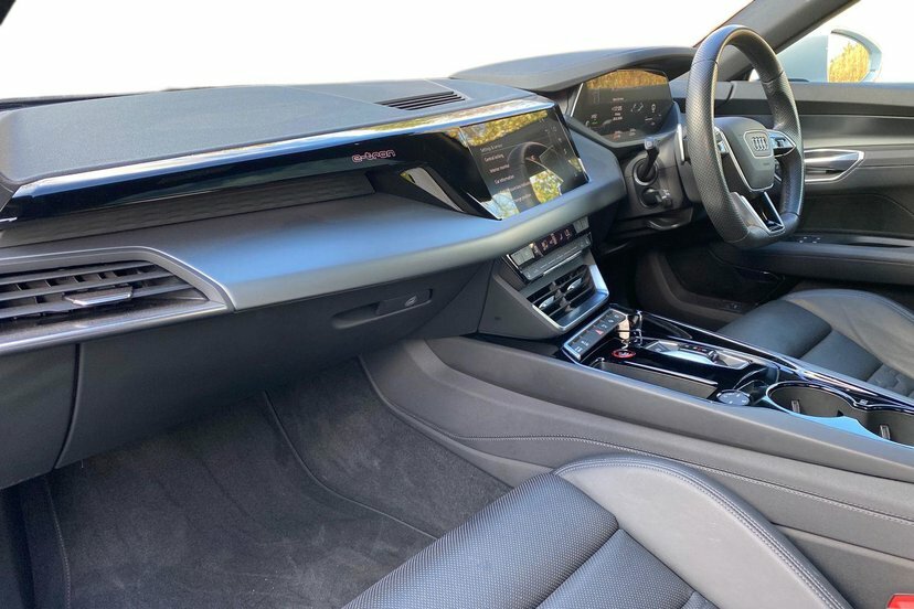 Audi E Tron GT 93.4Kwh Saloon Quattro 476 Ps Grey #2