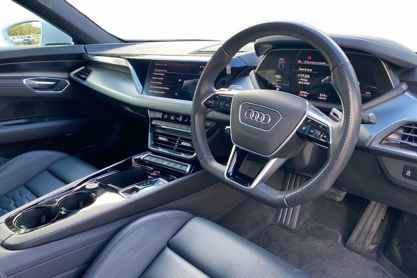 Audi E Tron GT 93.4Kwh Saloon Quattro 476 Ps Grey #6