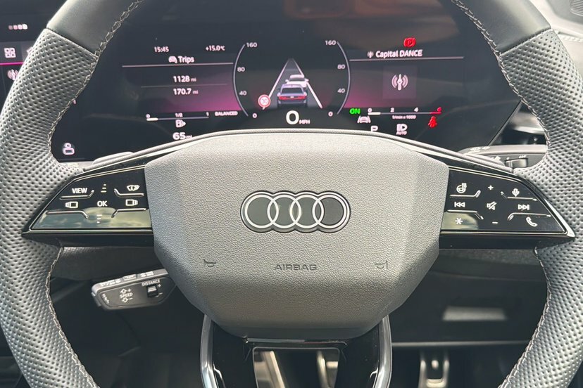 Audi A6 Saloon Launch Edition Black #56