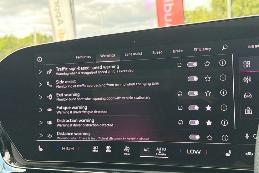 Audi A6 Saloon Launch Edition Black #65