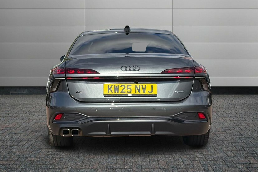 Audi A6 Saloon Launch Edition Black #11