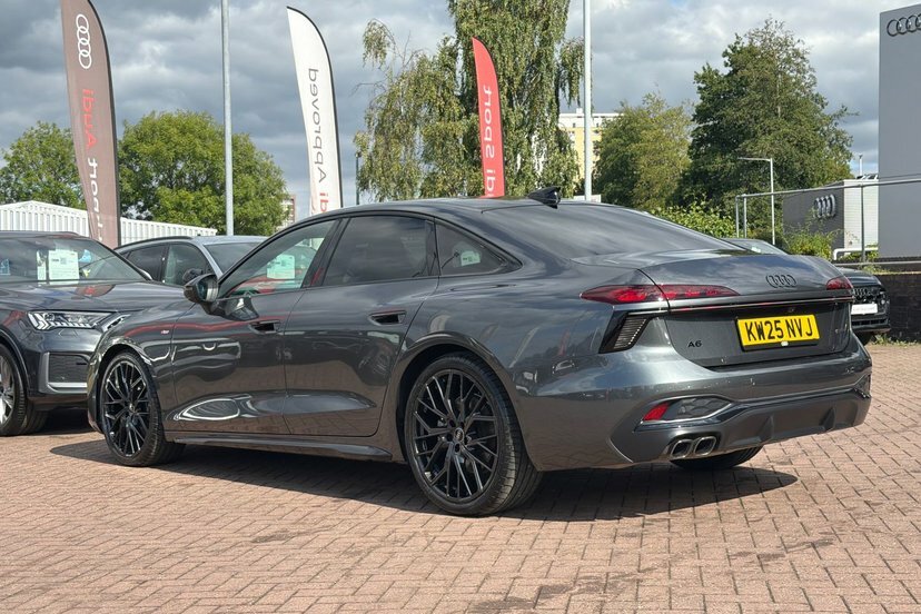 Audi A6 Saloon Launch Edition Black #27