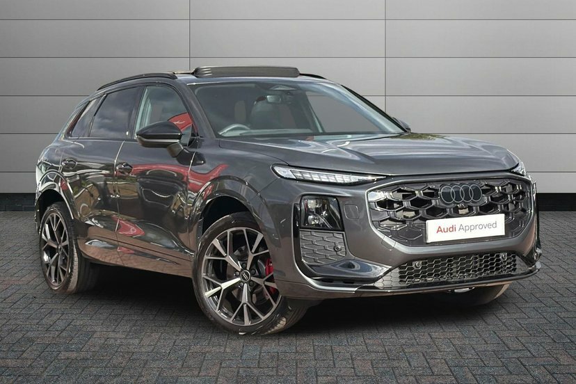 Audi Q3 1.5 E-hybrid Launch Edition Suv Plug-in Grey