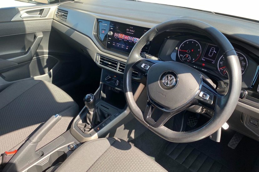 Volkswagen Polo 1.0 Tsi Match Hatchback 95 Ps Black #6