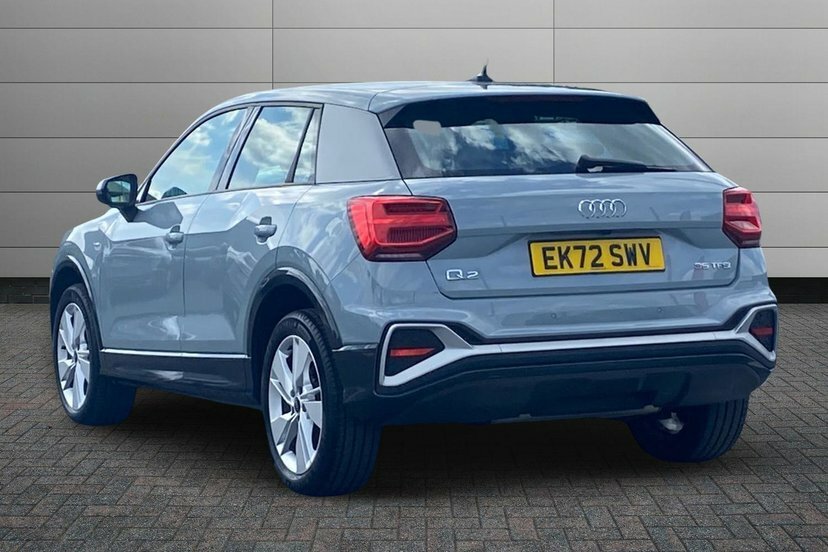 Audi Q2 1.5 Tfsi Cod 35 S Line Suv 150 Grey #3