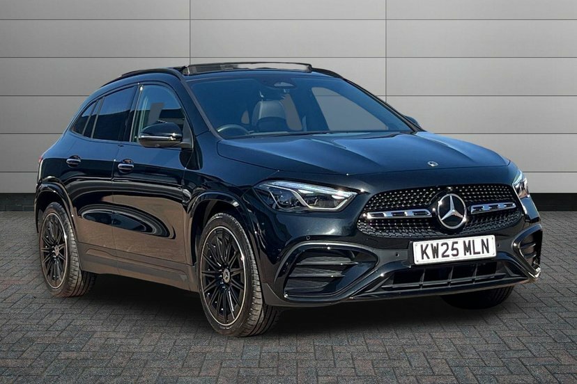 Mercedes-Benz GLA Class 2.0 Gla220d Amg Line Premium Plus Suv Black