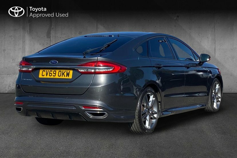 Ford Mondeo 2.0 Ecoblue St-line Edition Hatchback A CV69OKW Silver #2