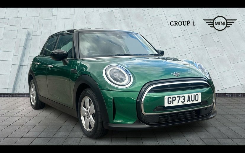 Mini Hatch 5-Door Hatch Cooper Classic GP73AUO Green