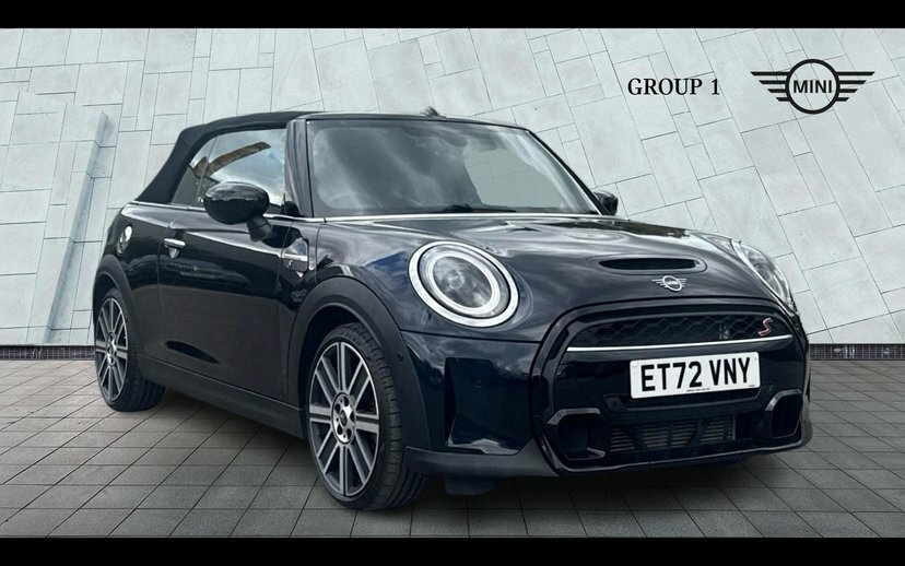 Mini Convertible Convertible Cooper S Exclusive ET72VNY Black