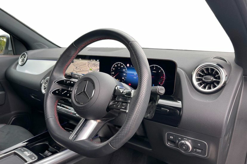 Mercedes-Benz GLA Class Gla200d Amg Line Executive YG26HDC Silver #5