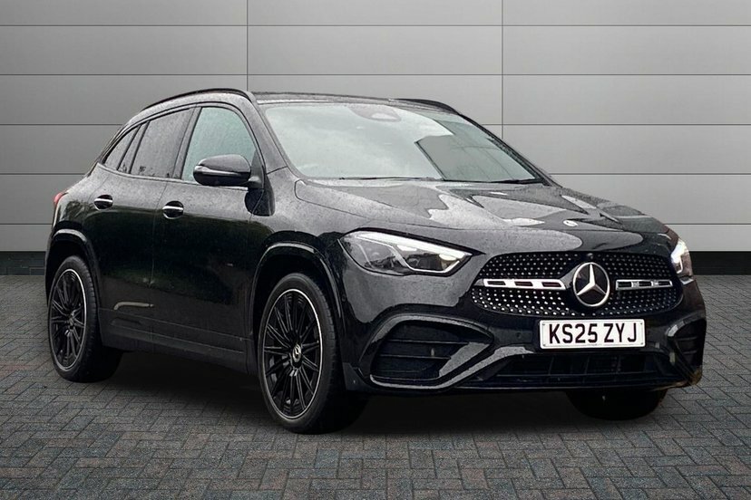 Mercedes-Benz GLA Class 2.0 Gla220d Amg Line Premium Plus Suv Black
