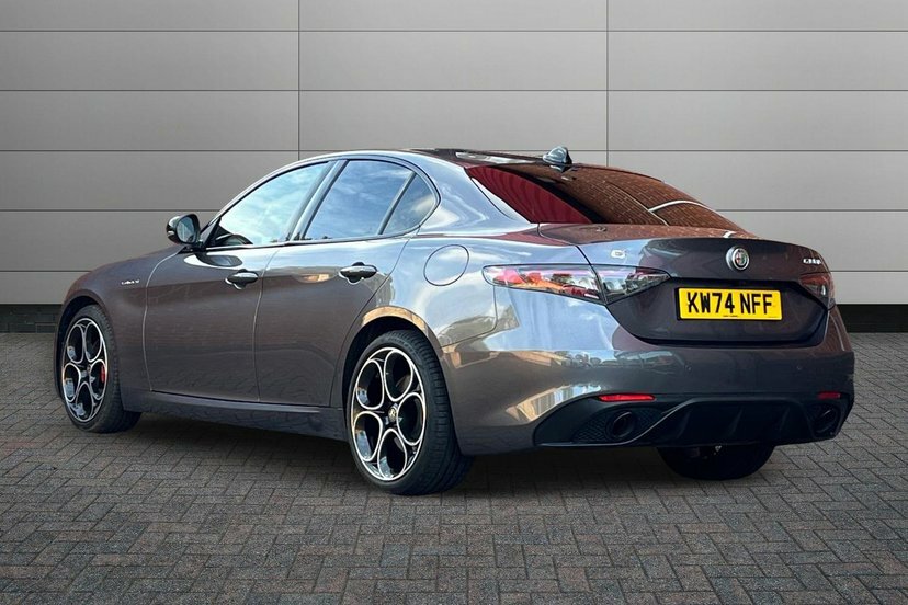Alfa Romeo Giulia 2.0T Veloce Saloon 280 Ps Grey #3