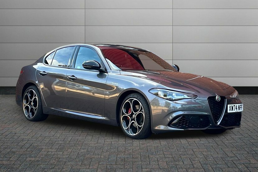 Alfa Romeo Giulia 2.0T Veloce Saloon 280 Ps Grey