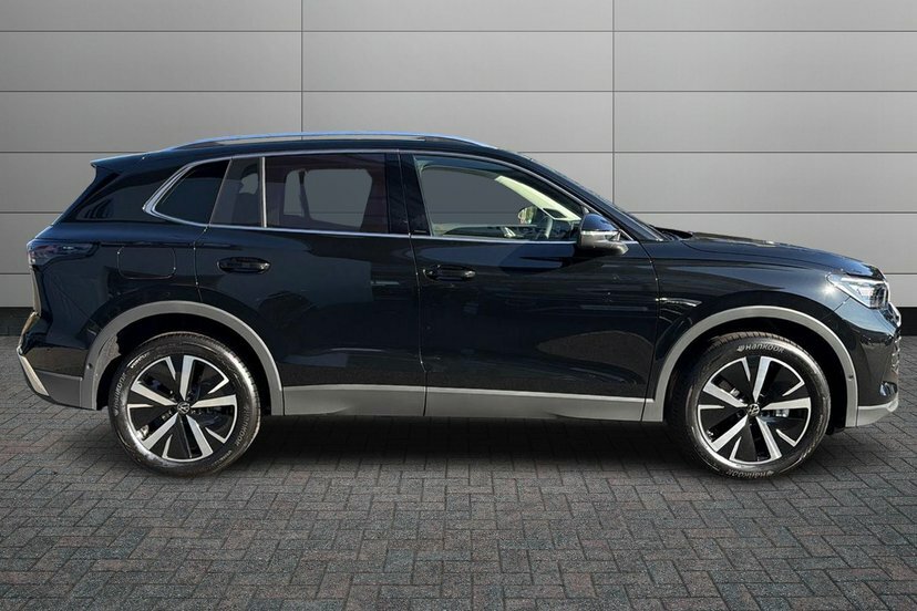 Volkswagen Tiguan 1.5 Tsi Ehybrid 19.7Kwh Style Dsg EN26BOU Black #4