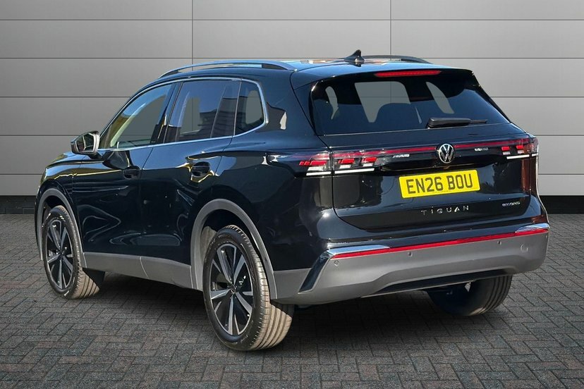 Volkswagen Tiguan 1.5 Tsi Ehybrid 19.7Kwh Style Dsg EN26BOU Black #3