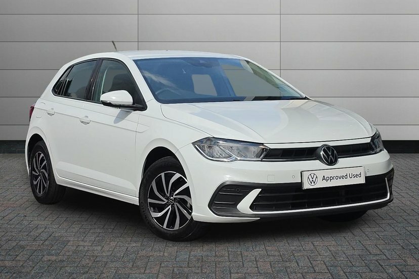 Volkswagen Polo 1.0 Tsi Life Hatchback 95 Ps White