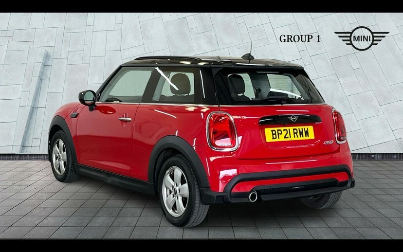 Mini Hatch 3-Door Hatch Cooper Classic BP21RWW Red #2