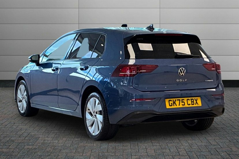 Volkswagen e-Golf 1.5 Tsi Ehybrid 19.7Kwh Match Hatchback Blue #3
