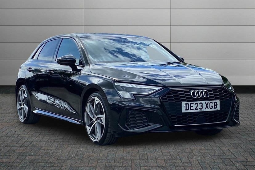 Audi A3 1.5 Tfsi 35 Edition 1 Sportback S Troni Black