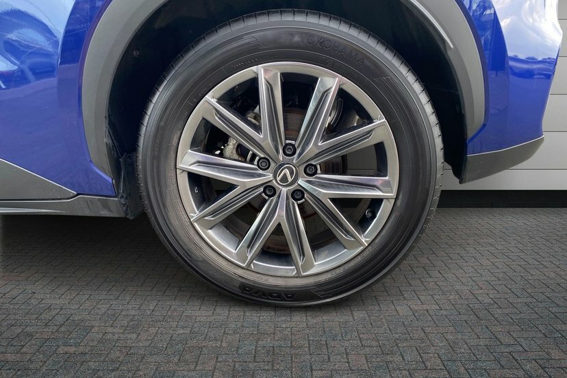 Lexus LBX 1.5 Vvt-ie Premium Plus Suv Hybrid E-cv Blue #5