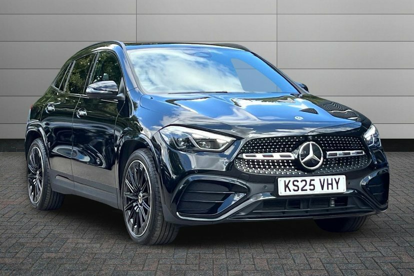 Mercedes-Benz GLA Class 2.0 Gla220d Amg Line Premium Plus Suv Black