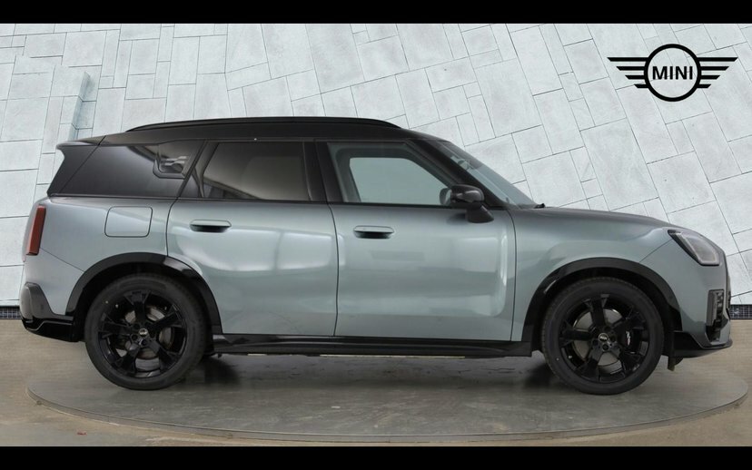 Mini Countryman Countryman E YJ75BJD Green #3