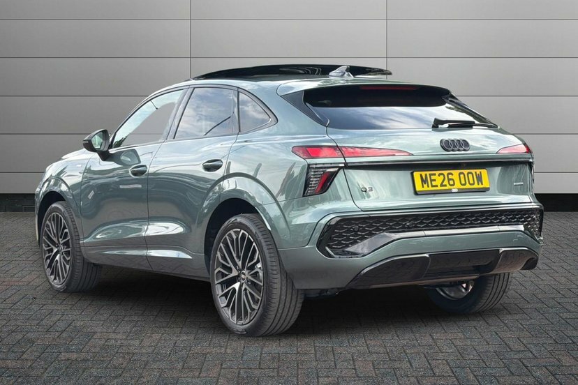 Audi Q3 2.0 Tfsi Edition 1 Sportback S Tronic Q Green #3