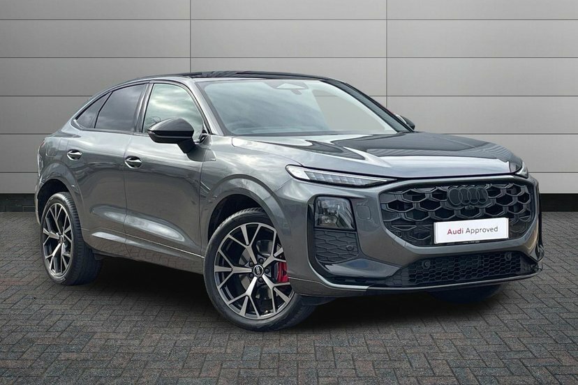 Audi Q3 1.5 E-hybrid Launch Edition Plus Sportback Pet Grey