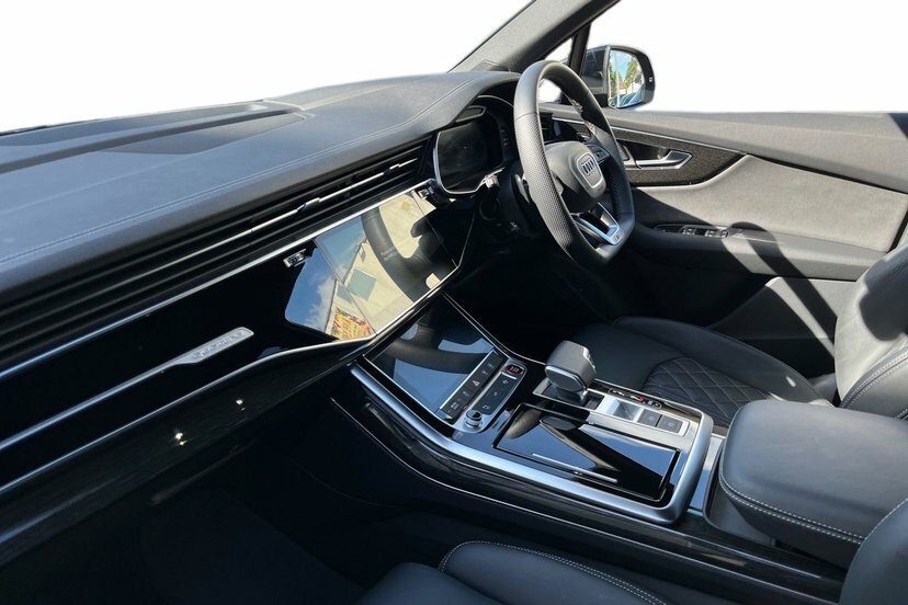Audi SQ7 4.0 Tfsi V8 Black Edition Suv Tiptronic Black #2