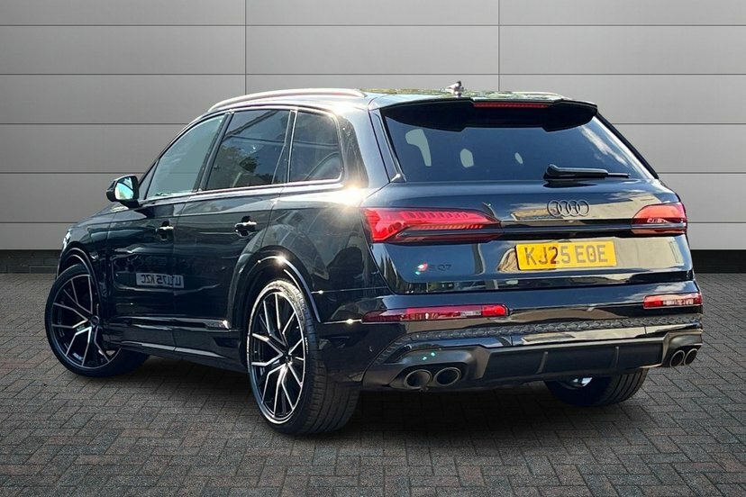 Audi SQ7 4.0 Tfsi V8 Black Edition Suv Tiptronic Black #3