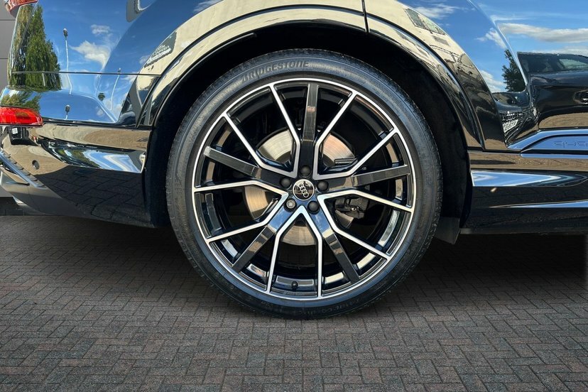 Audi SQ7 4.0 Tfsi V8 Black Edition Suv Tiptronic Black #5