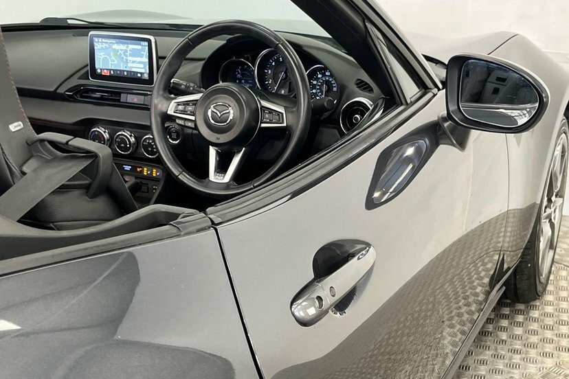 Mazda MX-5 Se Black #25