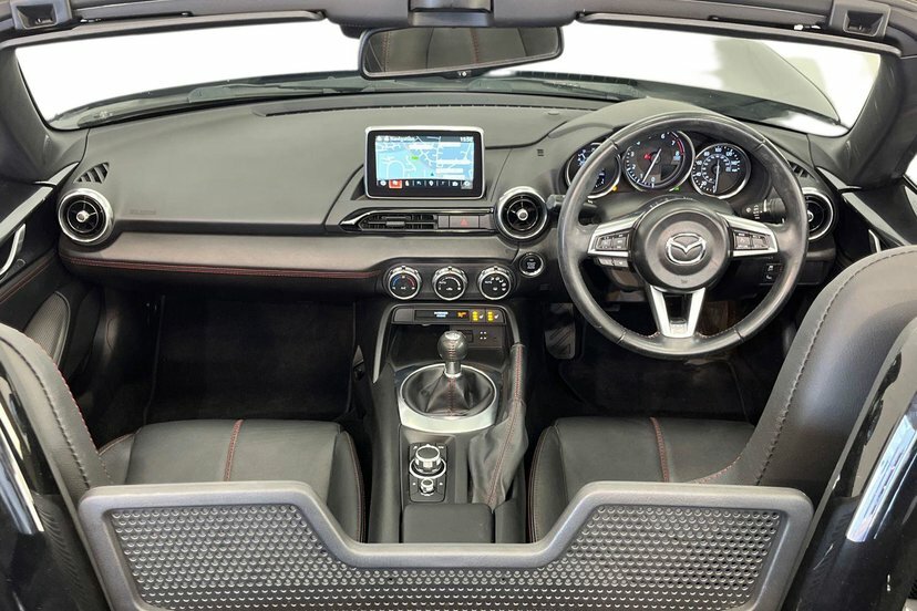 Mazda MX-5 Se Black #6
